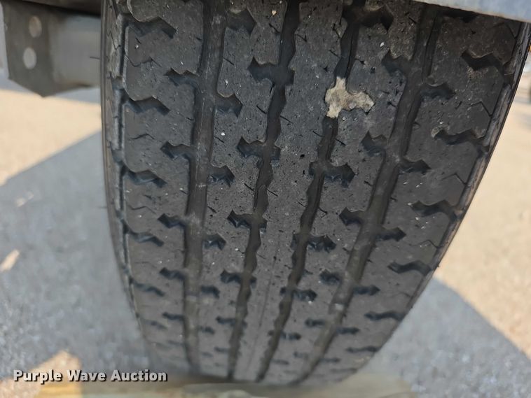 image for item EF3821 2012 Energy Absorption Systems crash attenuator trailer