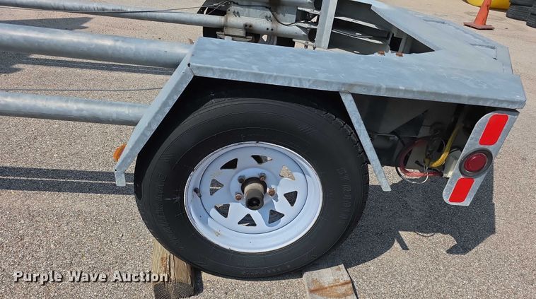 image for item EF3821 2012 Energy Absorption Systems crash attenuator trailer