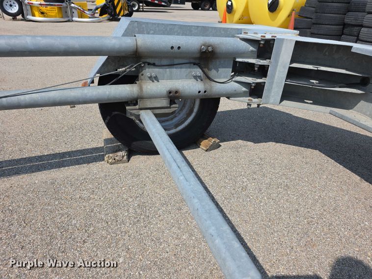 image for item EF3821 2012 Energy Absorption Systems crash attenuator trailer