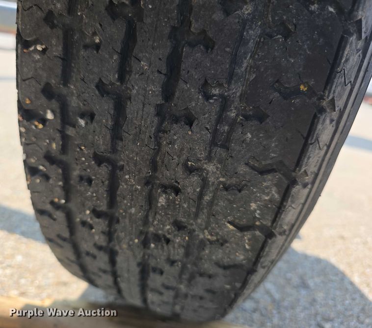 image for item EF3821 2012 Energy Absorption Systems crash attenuator trailer