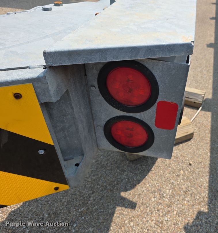 image for item EF3824 2012 Energy Absorption Systems crash attenuator trailer