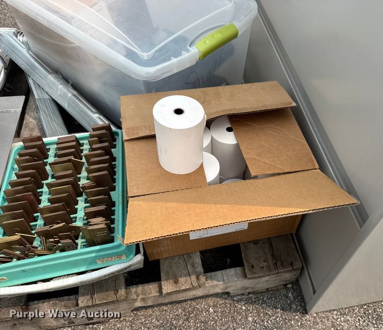 image for item EM8078 Office equipment