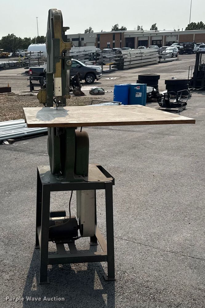 image for item EM8081 Powermatic  140 bandsaw 