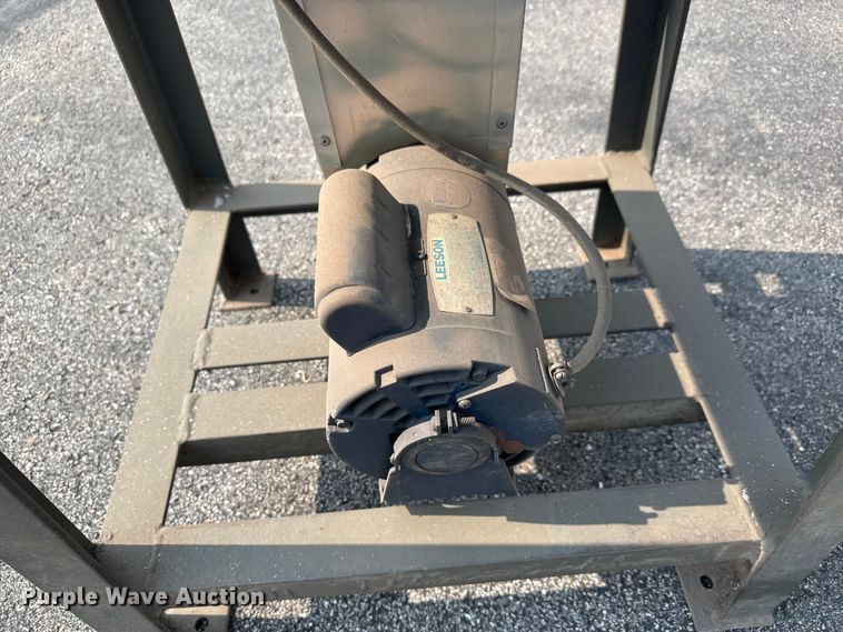 image for item EM8081 Powermatic  140 bandsaw 