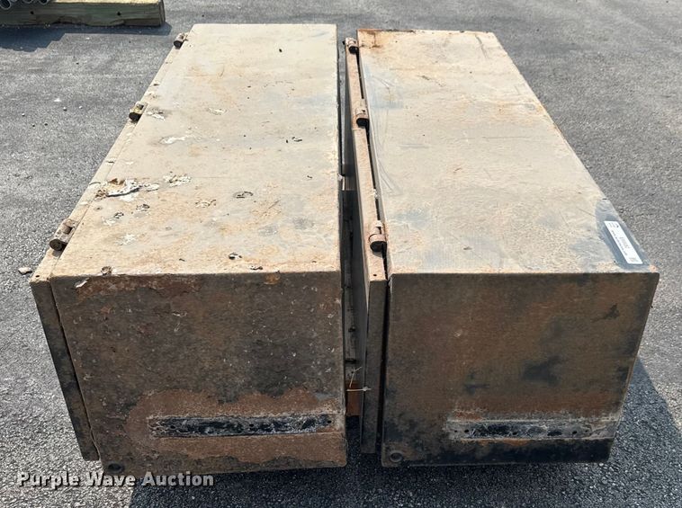 image for item EM8082 (2) Jobox toolboxes 