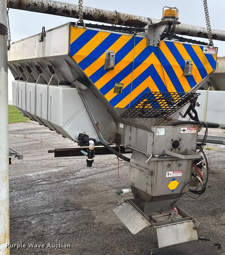 image for item EM8085 Swenson spreader