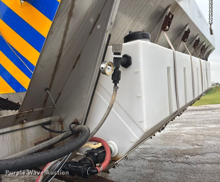 image for item EM8085 Swenson spreader