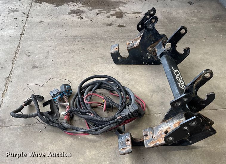 image for item EM8086 Boss snow plow