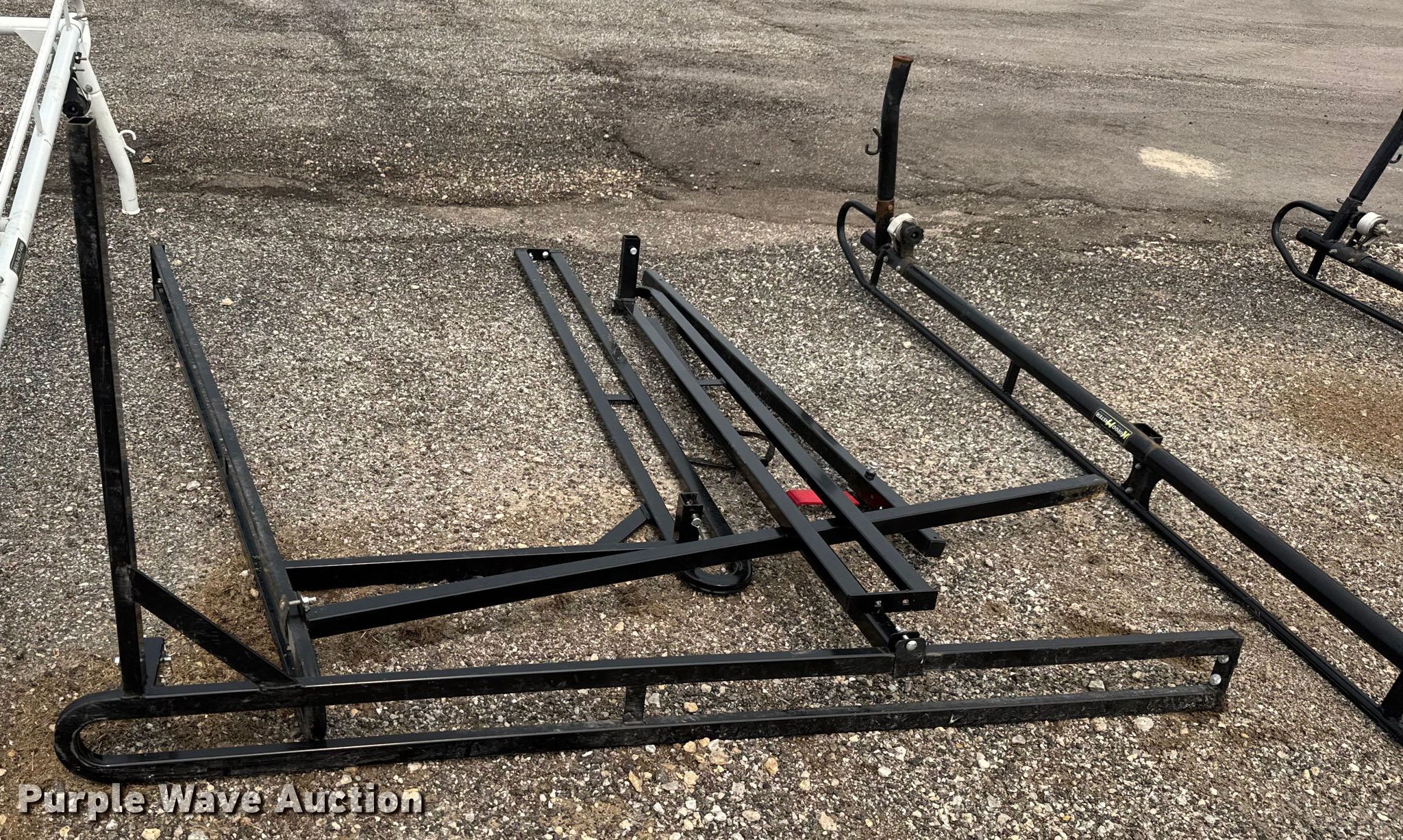 (5) ladder racks in Wichita, KS | Item DY0461 sold | Purple Wave