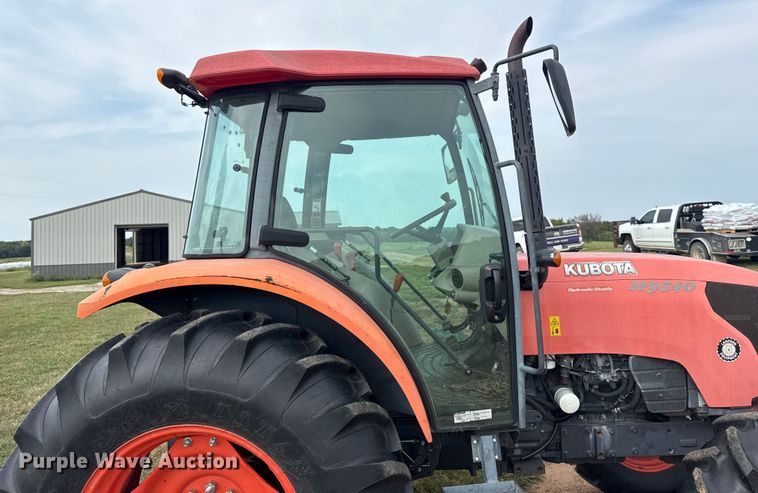 image for item DJ7790 2010 Kubota M9540 MFWD tractor