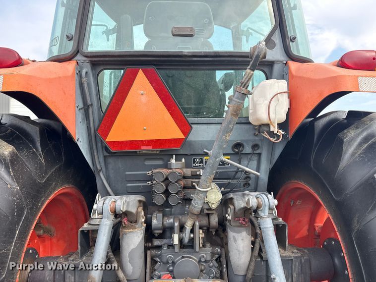 image for item DJ7790 2010 Kubota M9540 MFWD tractor