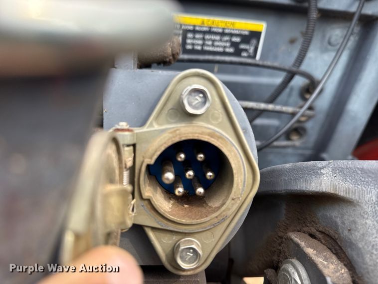 image for item DJ7790 2010 Kubota M9540 MFWD tractor