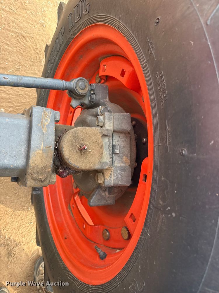 image for item DJ7790 2010 Kubota M9540 MFWD tractor