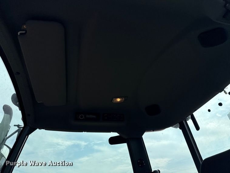 image for item DJ7790 2010 Kubota M9540 MFWD tractor