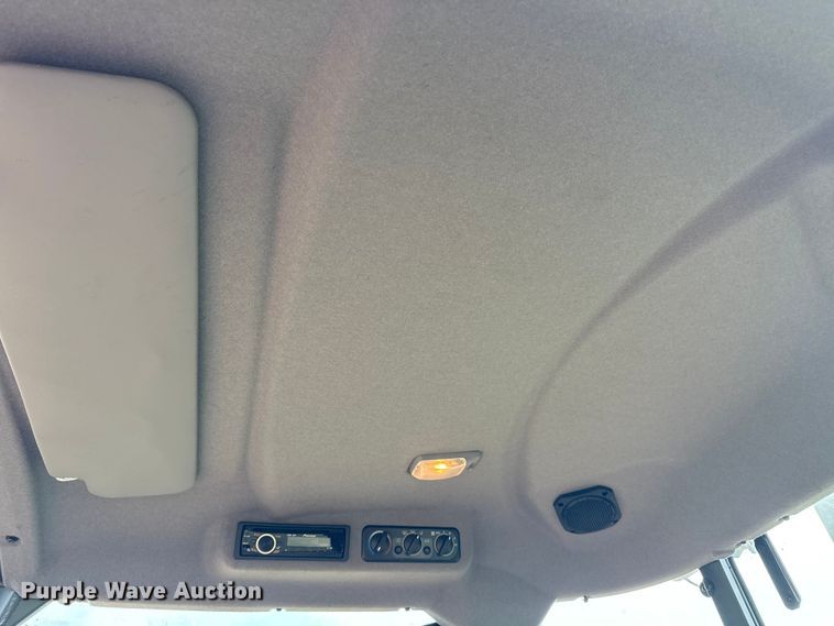 image for item DJ7790 2010 Kubota M9540 MFWD tractor