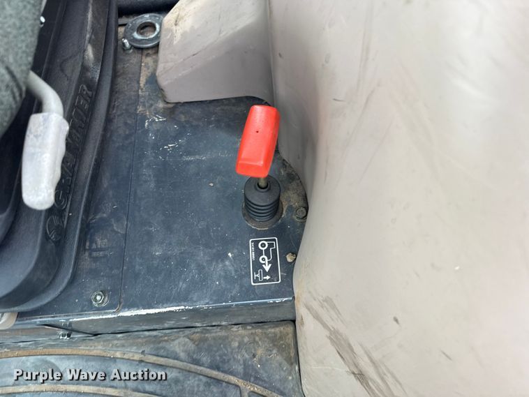 image for item DJ7790 2010 Kubota M9540 MFWD tractor