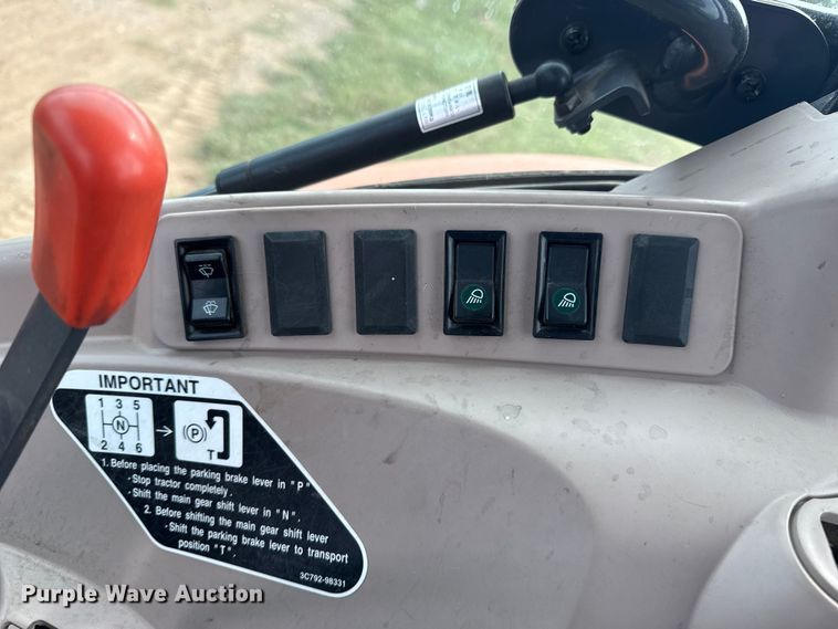 image for item DJ7790 2010 Kubota M9540 MFWD tractor