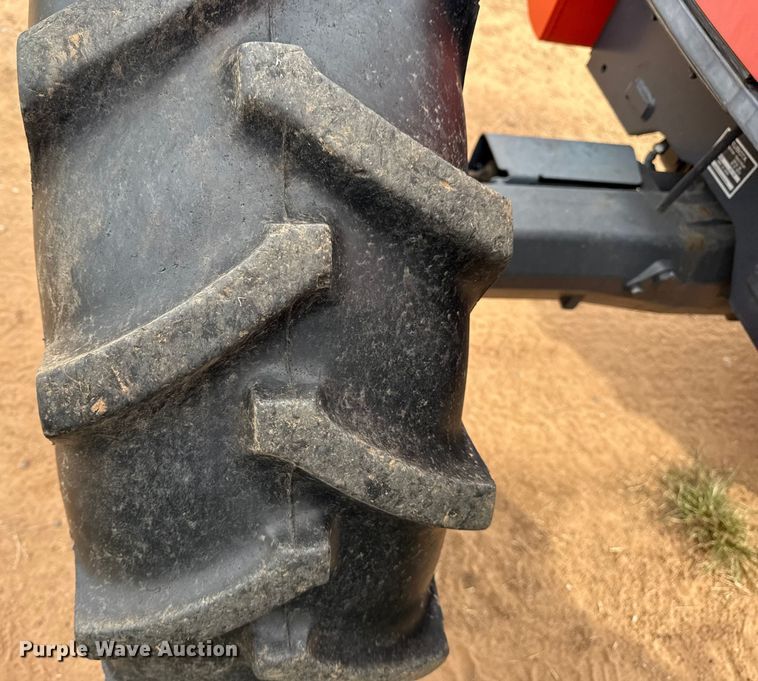 image for item DJ7790 2010 Kubota M9540 MFWD tractor