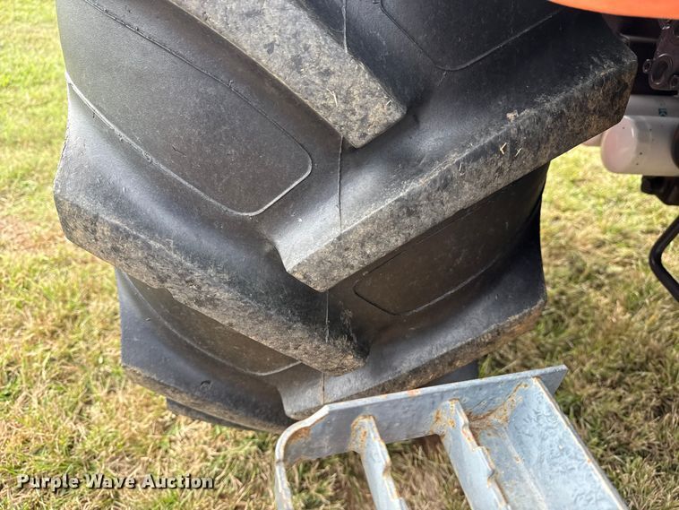 image for item DJ7790 2010 Kubota M9540 MFWD tractor