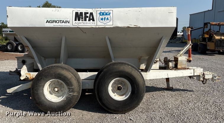 image for item DM5470 Spreader 