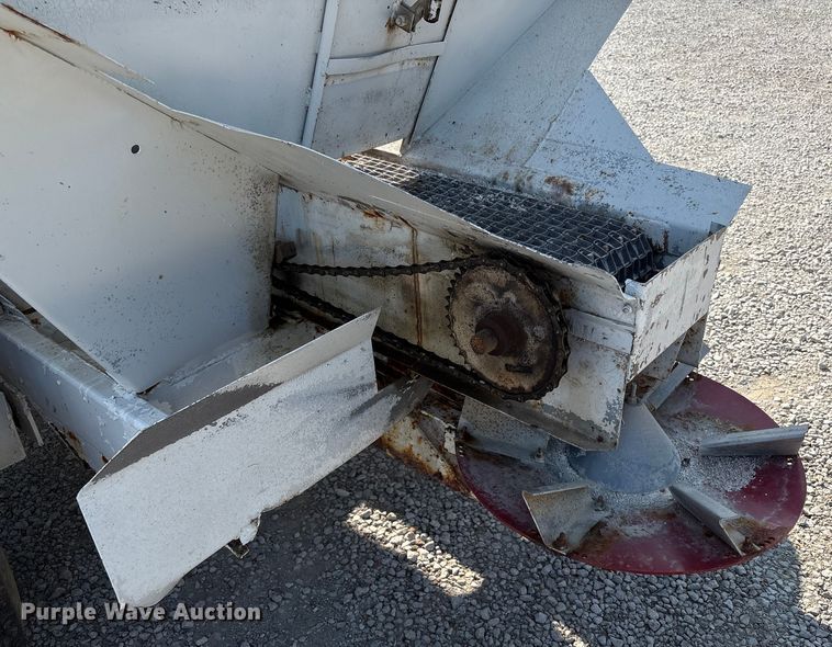 image for item DM5470 Spreader 