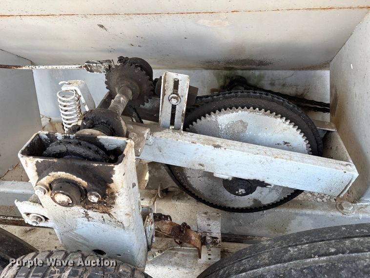 image for item DM5470 Spreader 