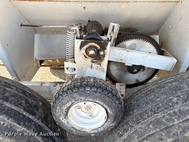 image for item DM5470 Spreader 