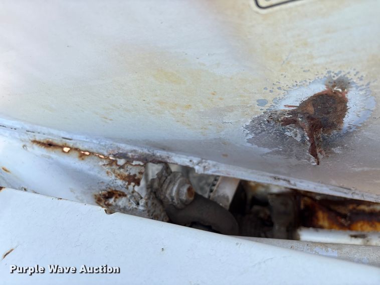 image for item DM5471 Willmar Super 600 spreader