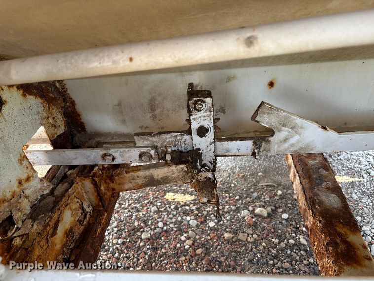 image for item DM5471 Willmar Super 600 spreader