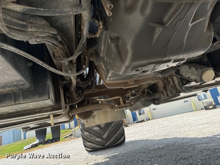 image for item DM5474 2012 Terra Gator 7300B spreader