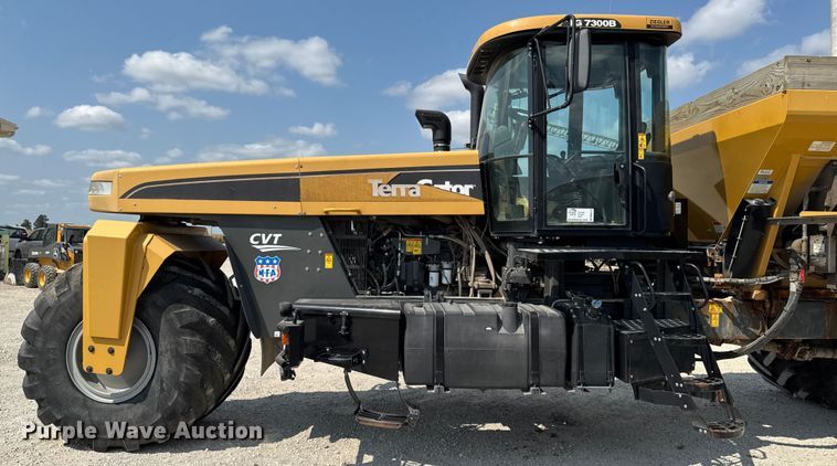 image for item DM5474 2012 Terra Gator 7300B spreader