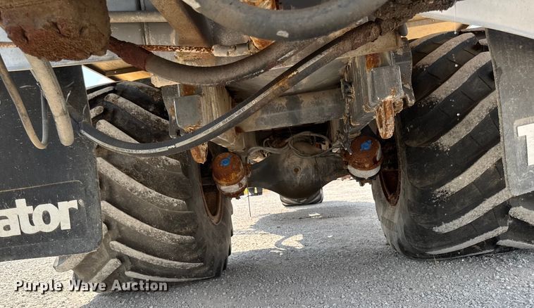 image for item DM5474 2012 Terra Gator 7300B spreader