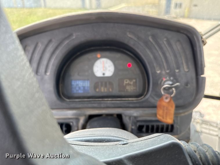 image for item DM5474 2012 Terra Gator 7300B spreader