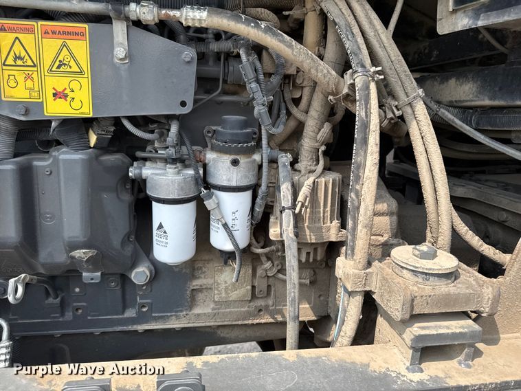 image for item DM5474 2012 Terra Gator 7300B spreader