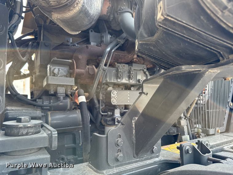 image for item DM5474 2012 Terra Gator 7300B spreader