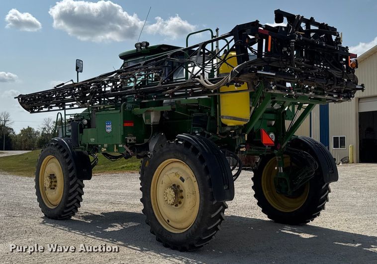 image for item DM5475 2011 John Deere 4730 sprayer