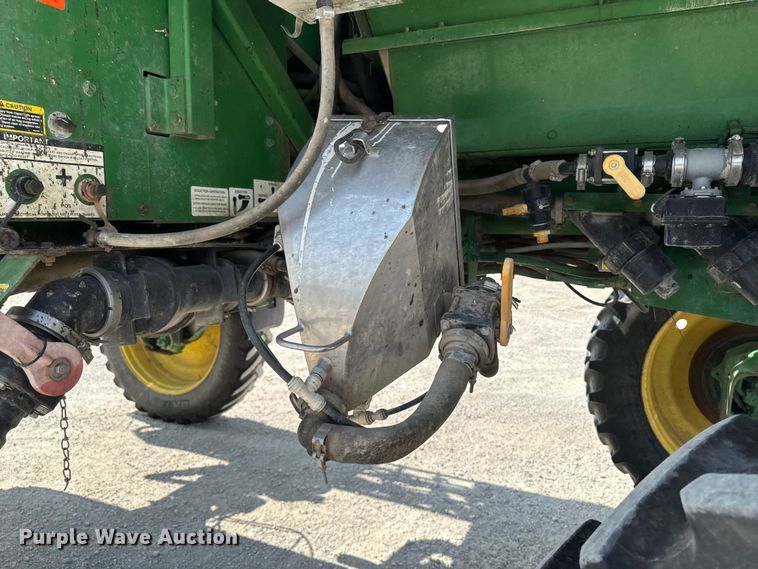 image for item DM5475 2011 John Deere 4730 sprayer