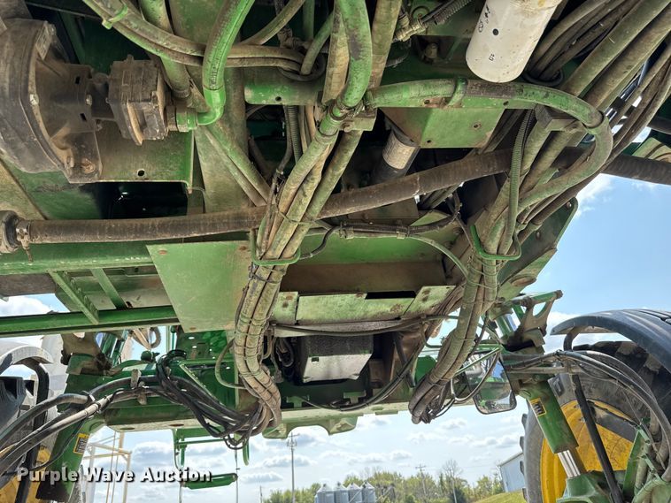 image for item DM5475 2011 John Deere 4730 sprayer