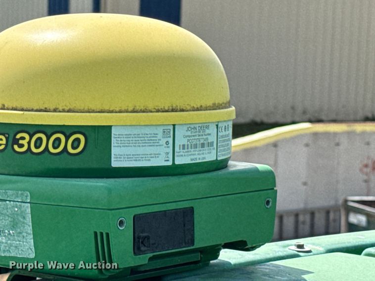 image for item DM5475 2011 John Deere 4730 sprayer