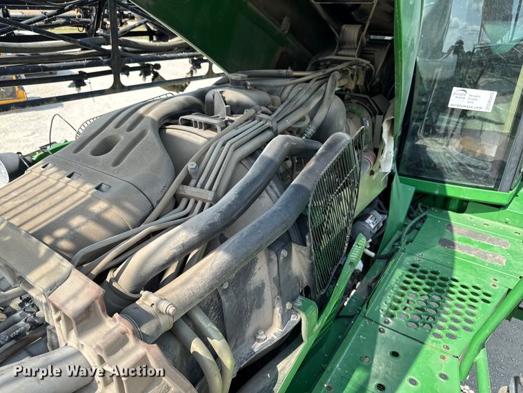 image for item DM5475 2011 John Deere 4730 sprayer