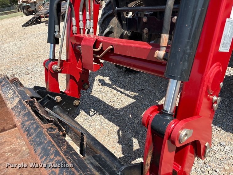 image for item DO1176 Case IH Farmall 55A MFWD tractor