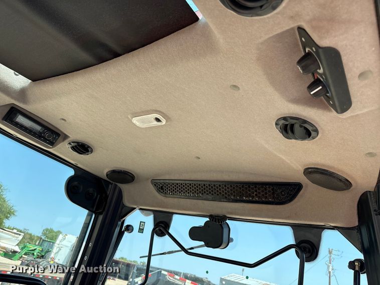 image for item DO1176 Case IH Farmall 55A MFWD tractor