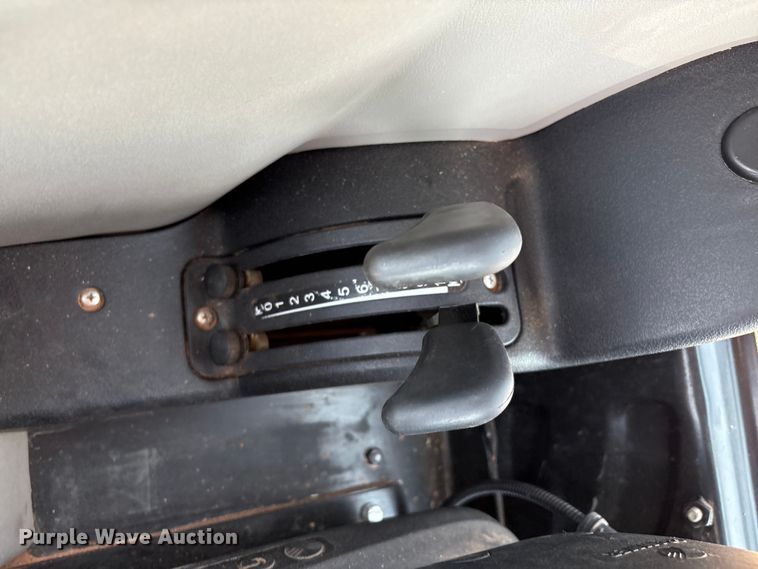 image for item DO1176 Case IH Farmall 55A MFWD tractor