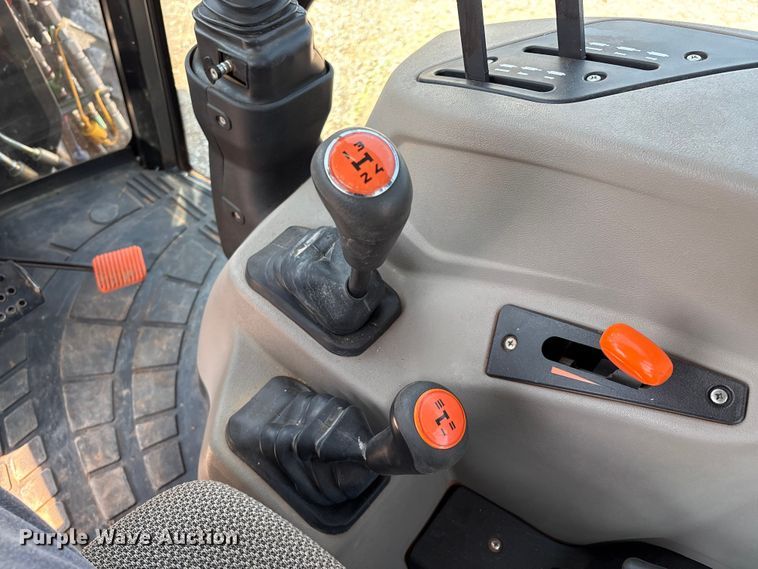 image for item DO1176 Case IH Farmall 55A MFWD tractor