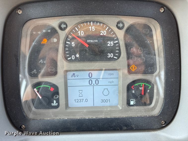 image for item DO1176 Case IH Farmall 55A MFWD tractor