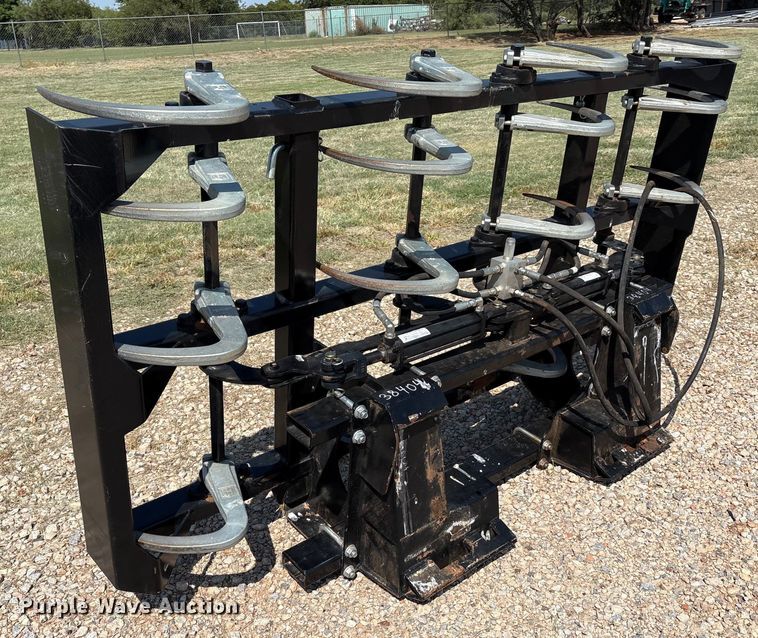 image for item DO1182 2021 Marcrest BG42 bale accumulator grapple