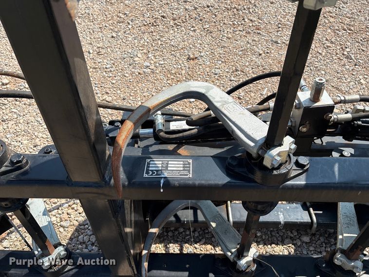 image for item DO1182 2021 Marcrest BG42 bale accumulator grapple