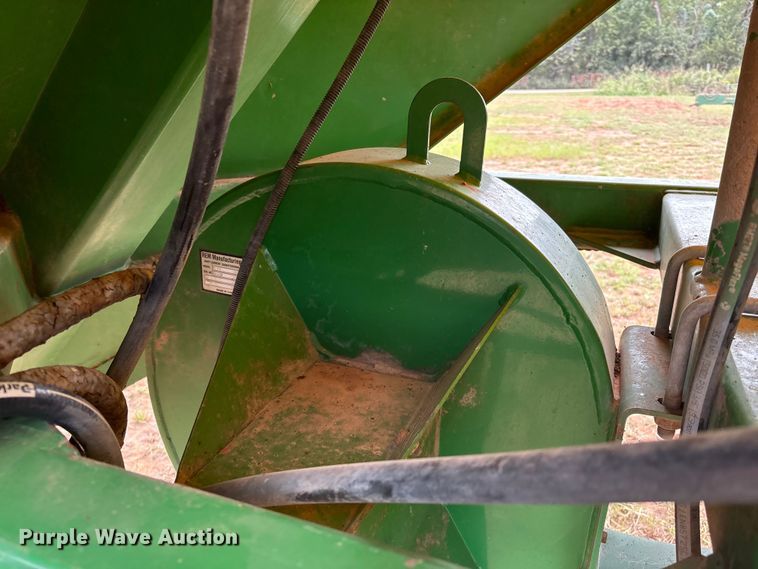 image for item DO1186 2001 John Deere 1860 air seeder