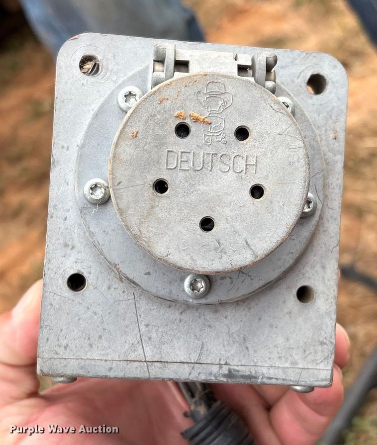 image for item DO1186 2001 John Deere 1860 air seeder