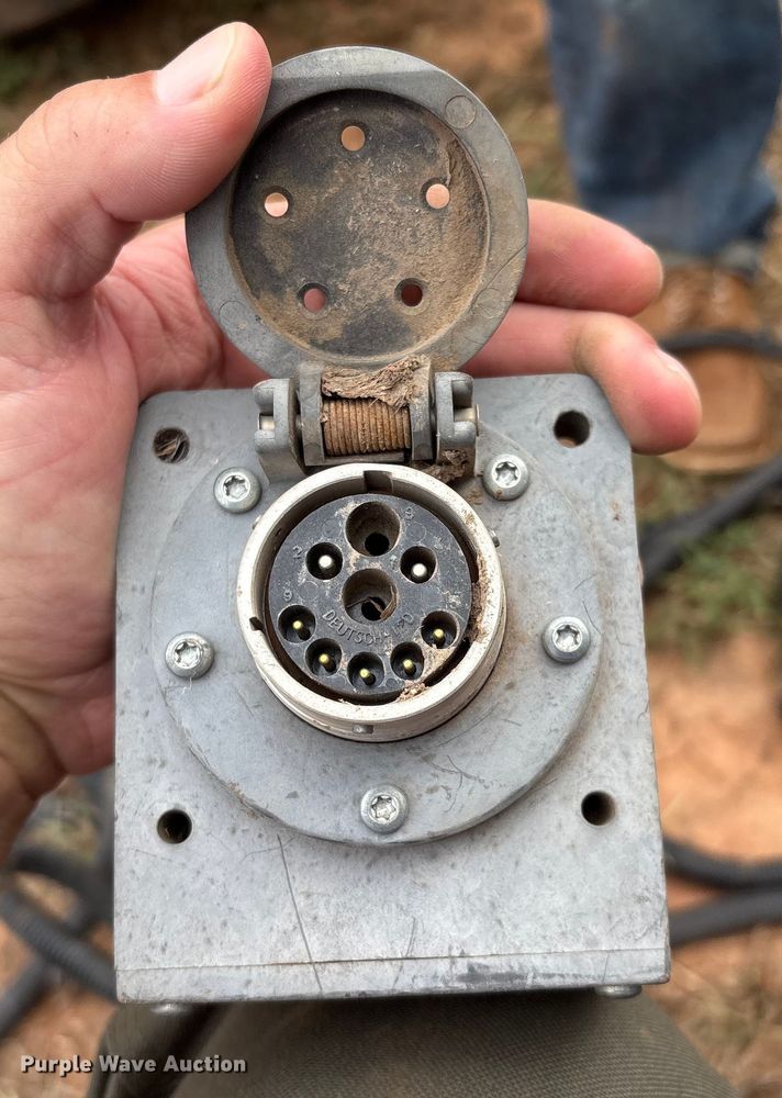 image for item DO1186 2001 John Deere 1860 air seeder